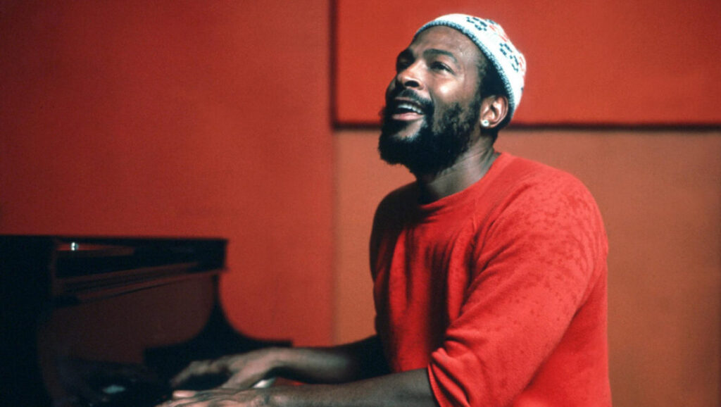 Marvin Gaye | Here, My Dear Marvin Gaye at the piano. Here, My Dear album era. Soul music icon.