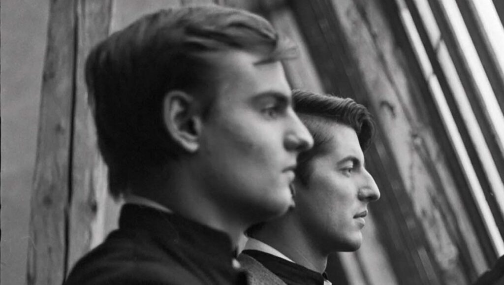 Servants film still: Two young men in profile, black and white. Ivan Ostrochovsky movie.
