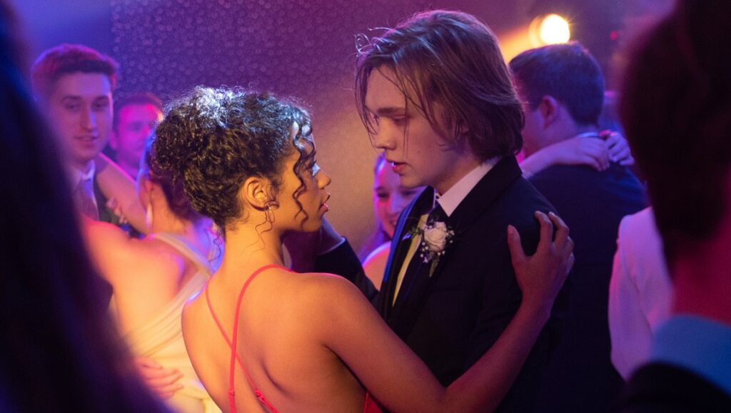 Words on Bathroom Walls | Thor Freudenthal Words on Bathroom Walls movie still. Two teens dancing at prom. Romance.