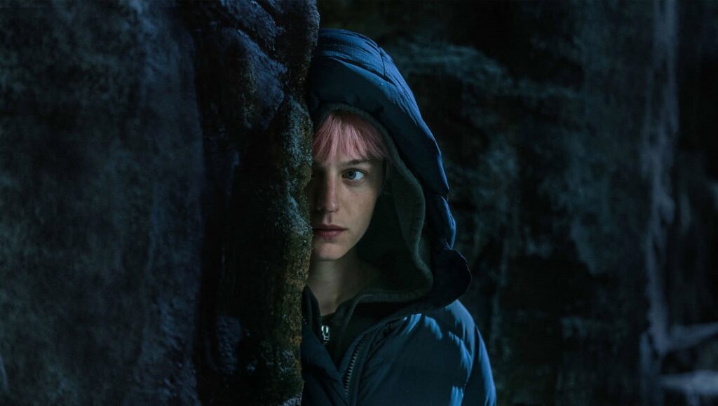 A Murder at the End of the World — Brit Marling & Zal Batmanglij Darby Hart (Emma Corrin) in A Murder at the End of the World, a Brit Marling & Zal Batmanglij series. Mystery, thriller.