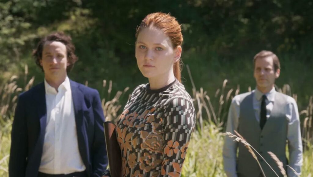 Veni Vidi Vici Sundance '24 review: Daniel Hoesl & Julia Niemann film cast. Three actors in an outdoor scene.