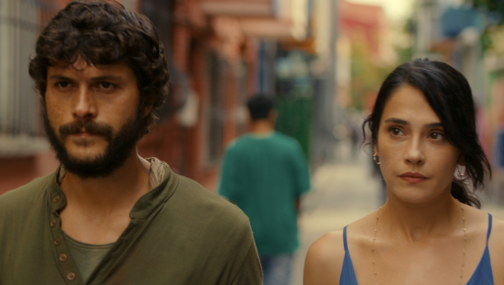 Alperen Duymaz and Funda Eryiğit star in Netflix's Ashes movie. Turkish actors.